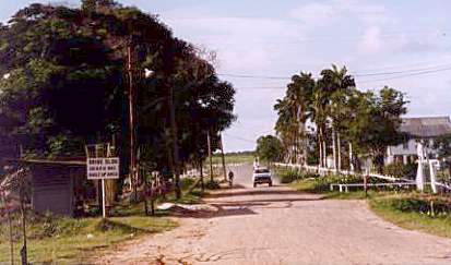 dirtroad_.jpg
